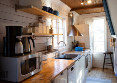 Fully equipped kitchen in the large cottage.