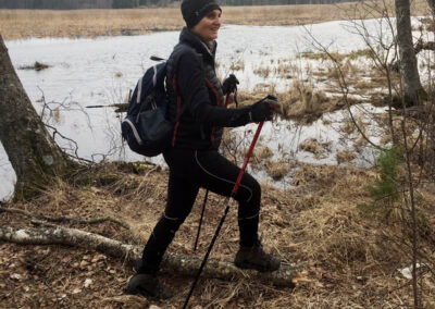 Hiking by Dragmanbo lake.